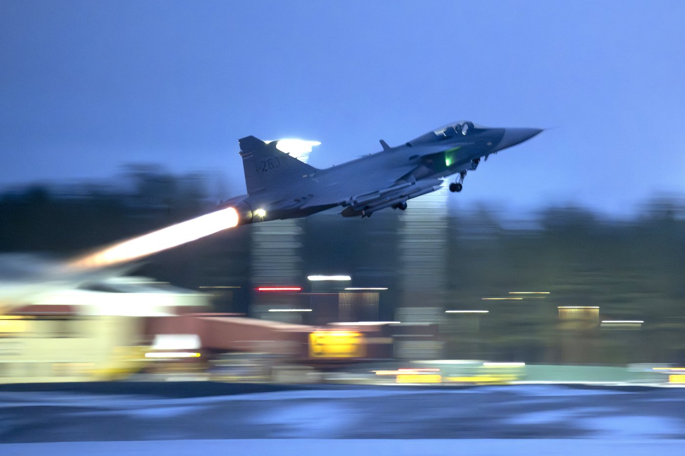 La Suède offre de nouveaux équipements militaires à l'Ukraine Le